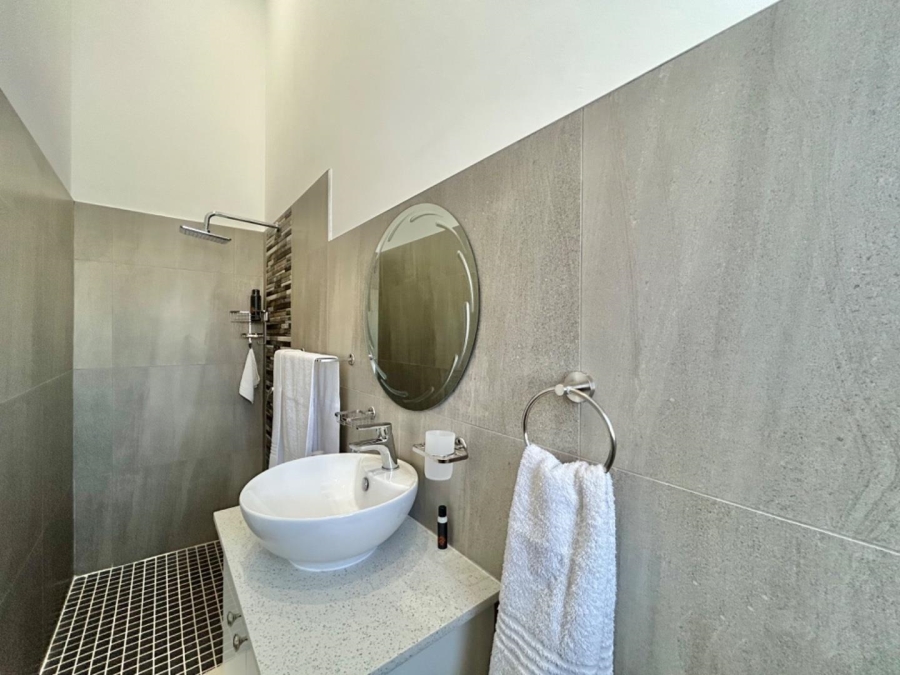 4 Bedroom Property for Sale in Noorsekloof Eastern Cape